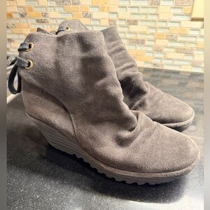 Fly London Women's Yama Suede Tie Wedge Boots